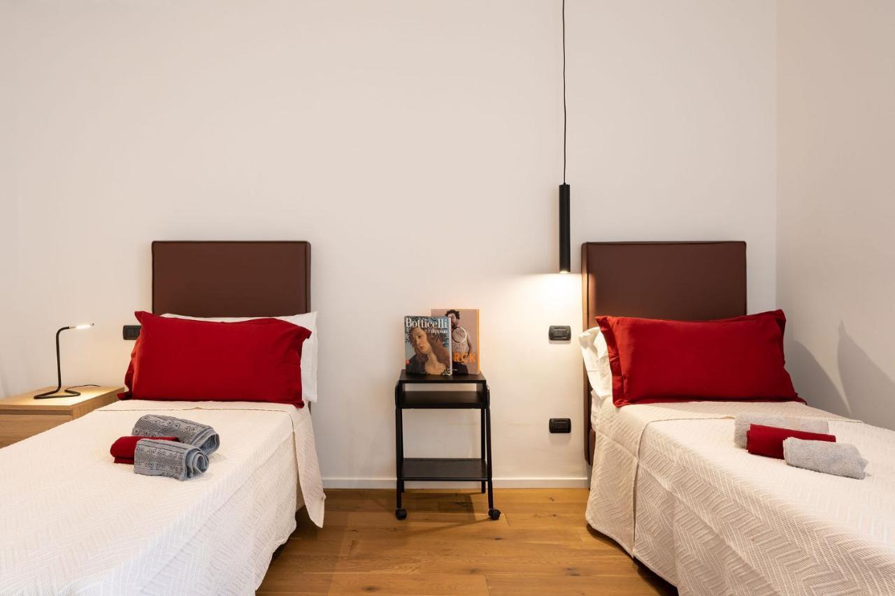 Comfort Apartment Panicale Firenze Bagian luar foto
