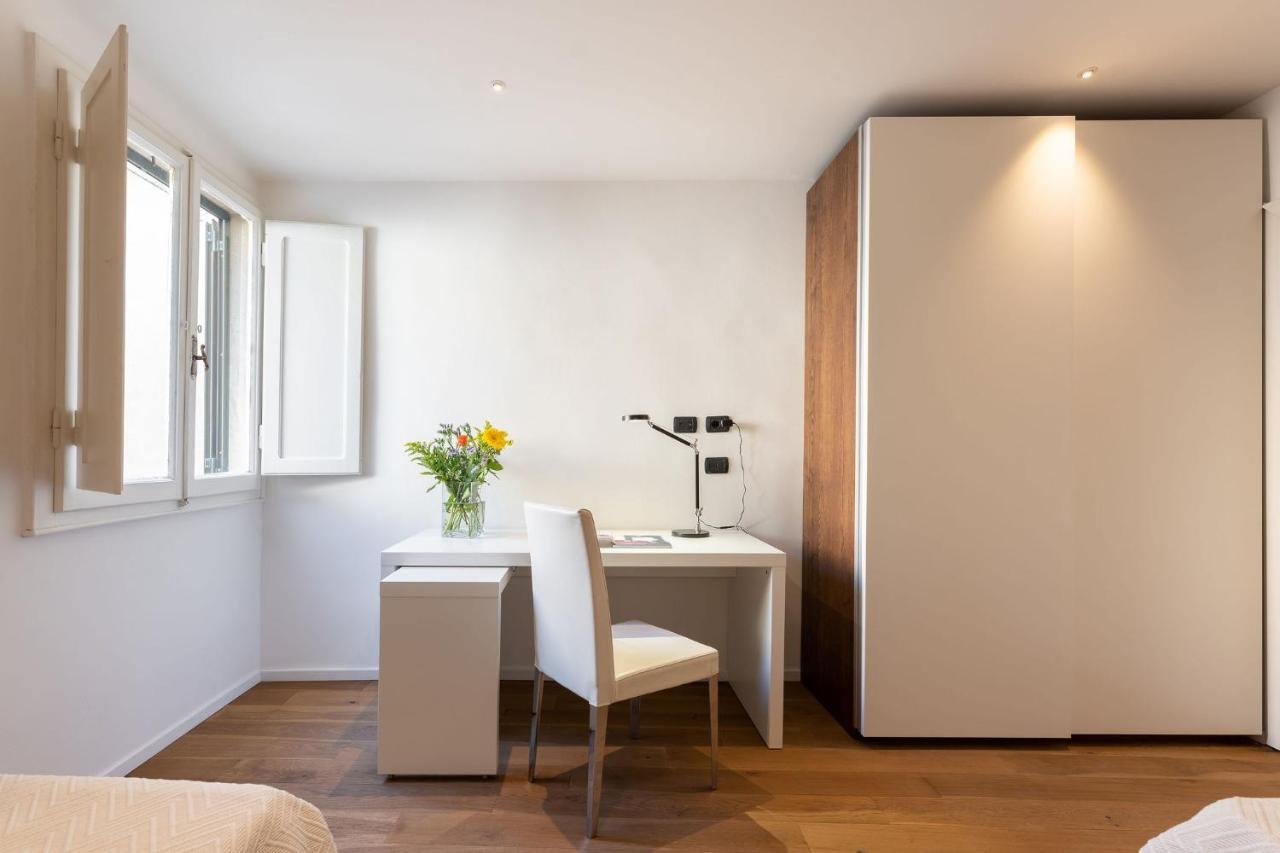 Comfort Apartment Panicale Firenze Bagian luar foto